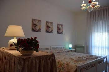 ספינאה Casa Vacanza E Per Lavoro Elena E Carla מראה חיצוני תמונה